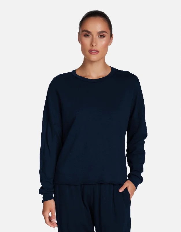 Button - Down Women Long Sleeve Top for a Classic StyleTravis Dark Navy