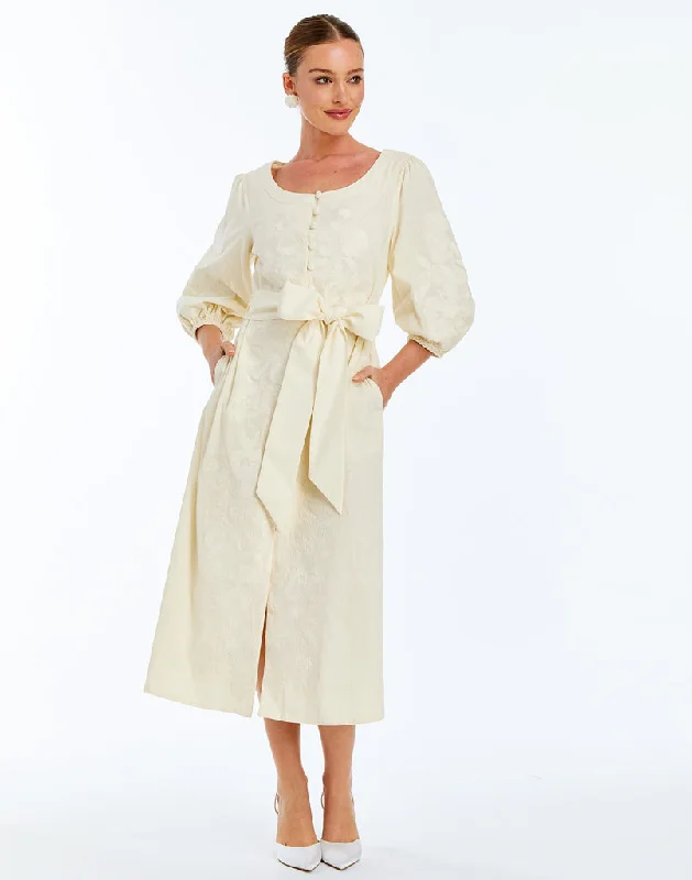 Maternity dress for a baby's first visit to the magic show Suzanna Barong Midi Dress