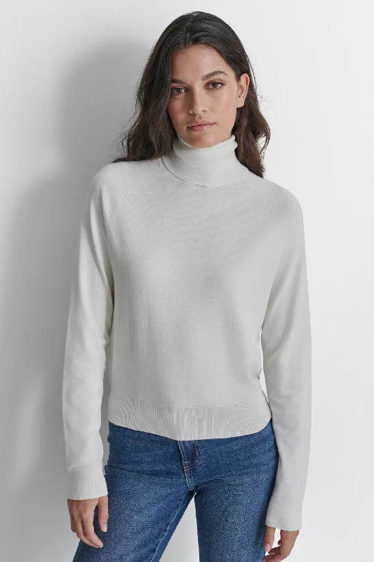 Organic Cotton Women Sweater for an Eco - Friendly ChoiceTURTLENECK SWEATER