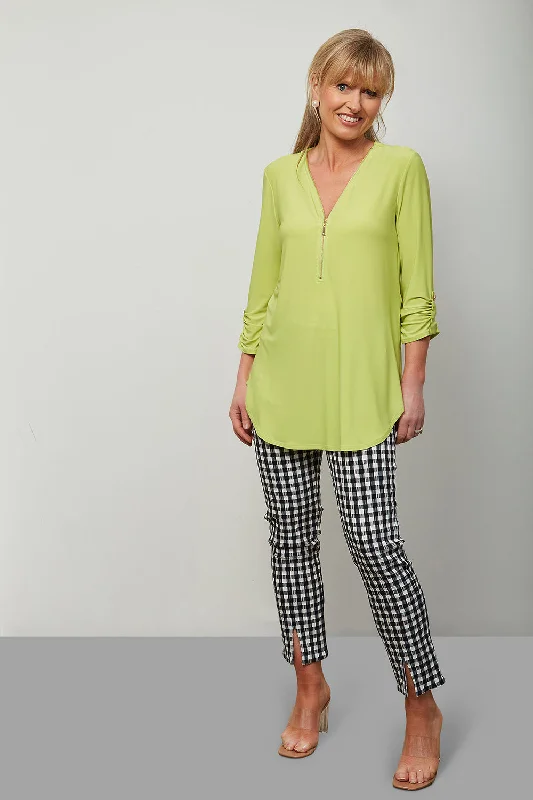 Striped Women Sweater with a Timeless PatternJoseph Ribkoff Gingham Trousers