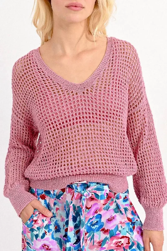 Plus - Size Women Sweater with a Flattering FitLoose Openwork Sweater In Pink