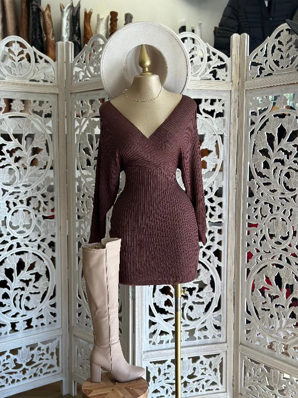 Off - the - Shoulder Women Dress for a Romantic and Feminine LookBrown Sweater Wrapped Dress