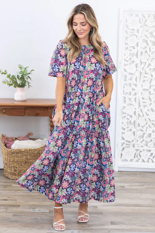 Sheath Women Dress with a Tailored Fit for a Professional LookGreen Floral Print Cotton Maxi Dress