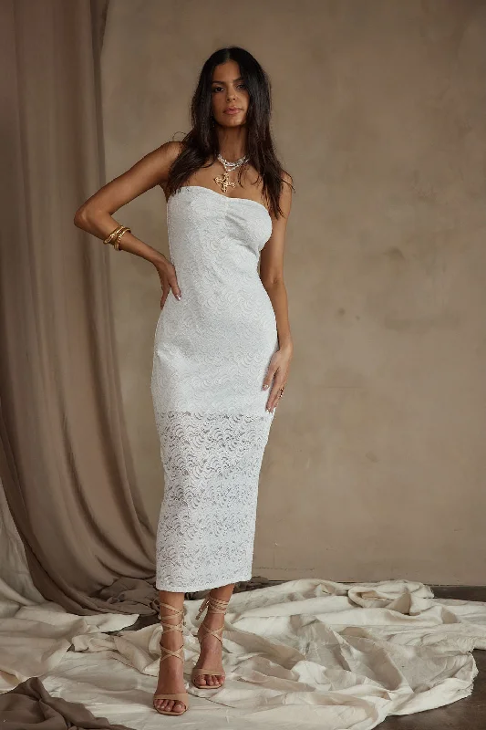 Printed Abstract Women Dress for a Modern and Artistic AppealReagan Strapless White Lace Midi Dress