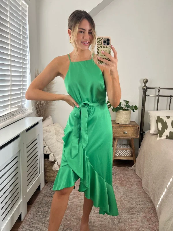 Backless Women Dress for a Sexy and Alluring Look at Evening EventsAriana Halter Frill Dress / Vivid Green