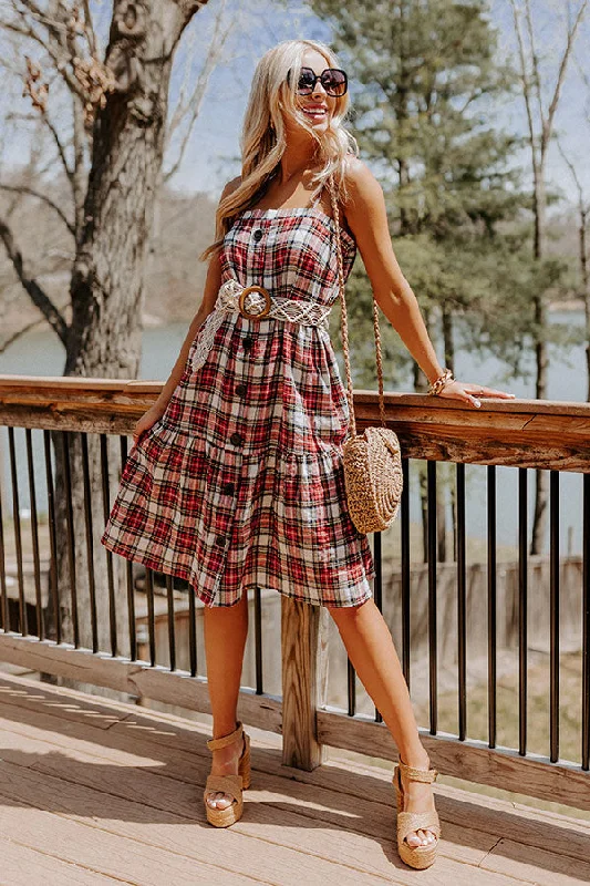 Mini Women Dress with a Short Hem for a Young and Trendy StyleIn First Place Plaid Midi