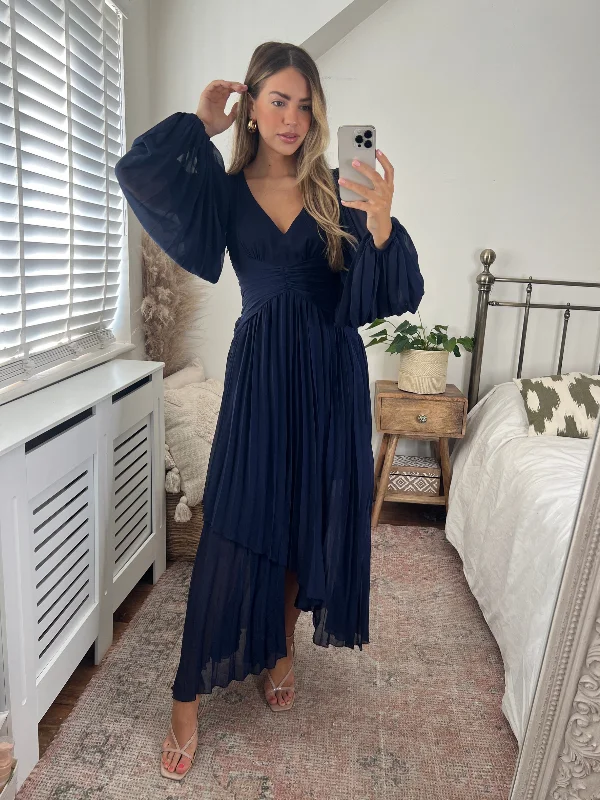 Mermaid - Style Women Dress with a Fitted Silhouette for Special OccasionsToni Long Sleeved Pleated Maxi Dress / Navy