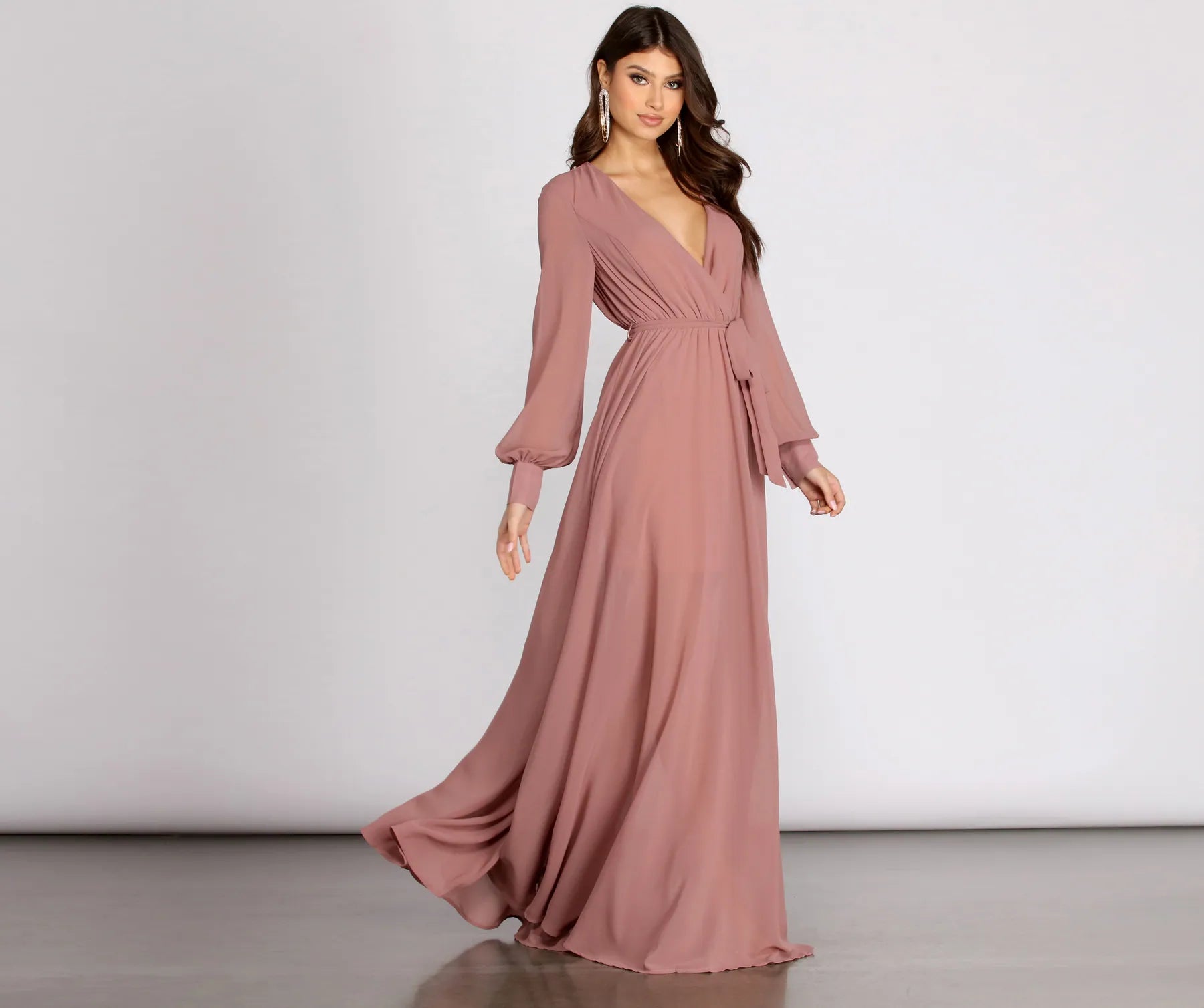 Long - Sleeve Women Dress in Velvet for a Luxurious Winter LookBryn Chiffon A-Line Formal Dress