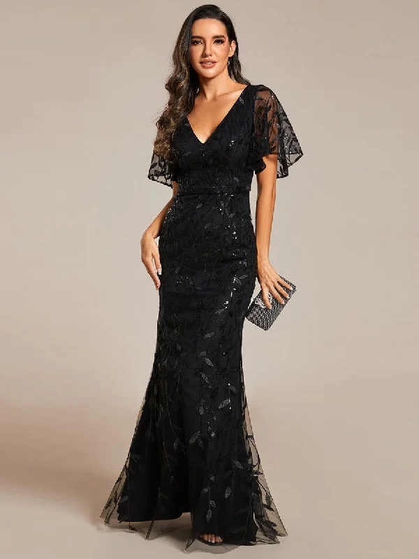 Long - Sleeve Women Dress in Velvet for a Luxurious Winter LookGorgeous V Neck Leaf-Sequined Fishtail Party Dress