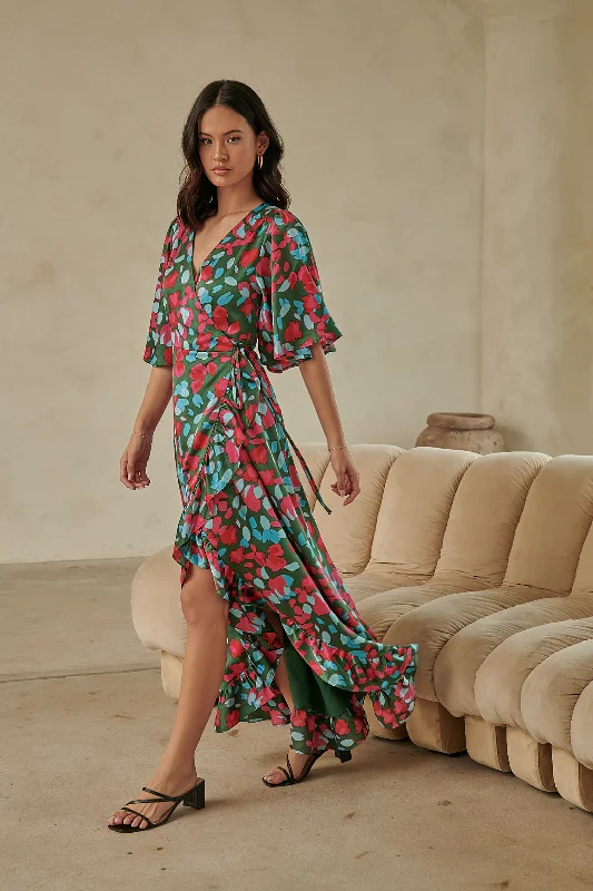 Maxi Women Dress with Floral Print for a Bohemian VibeSereia Floral Abelia Hi-Low Maxi Wrap Dress