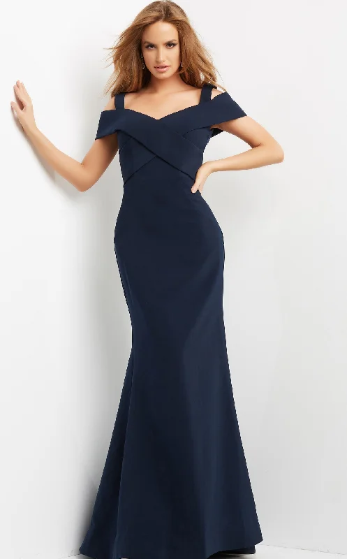 Pleated Women Dress with a Timeless and Elegant TextureJovani 06999CL Dress