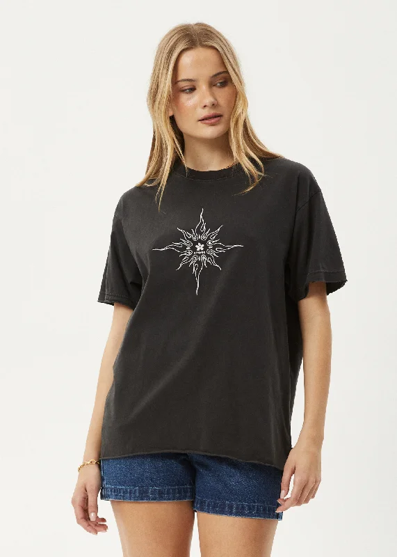 Crew Neck Women T Shirt with a Timeless DesignAFENDS Womens Sunny - Oversized Tee - Stone Black