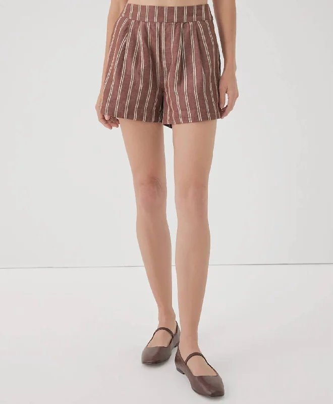 Patterned Geometric Women Shorts for a Modern AppealWomen's Canopy Linen Blend Pleated Short In Mahogany Stripe