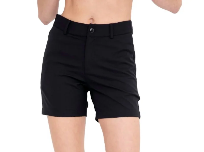 Plus Size Women Shorts with a Comfortable and Stylish FitWomen's Classic Golf Shorts In Black